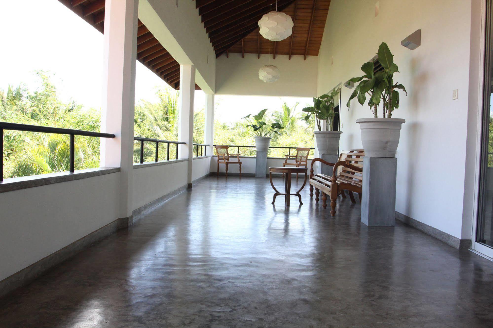 The Lagoon Villa Kurana Katunayaka Buitenkant foto